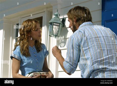 THE NOTEBOOK, RACHEL MCADAMS, RYAN GOSLING, 2004 Stock Photo - Alamy