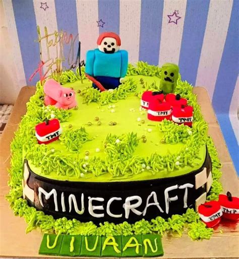 25 Creative Minecraft Cake Ideas - Blitsy