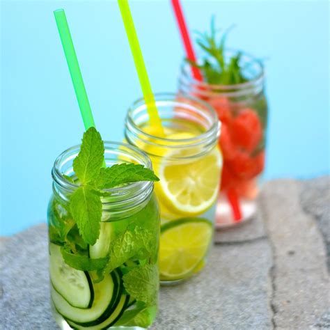 Fruit & Herb Infused Water Recipes for Detoxing and Anti-Aging