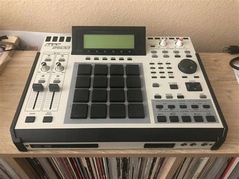 Custom Akai MPC 2500 with 100GB HD – MPCHunter