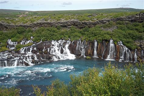 Waterfalls and Landscape in Iceland image - Free stock photo - Public Domain photo - CC0 Images