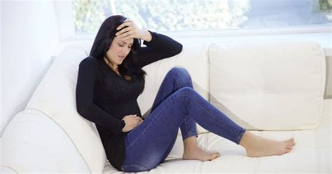 10 Symptoms and Treatments of Dysmenorrhea - Facty Health