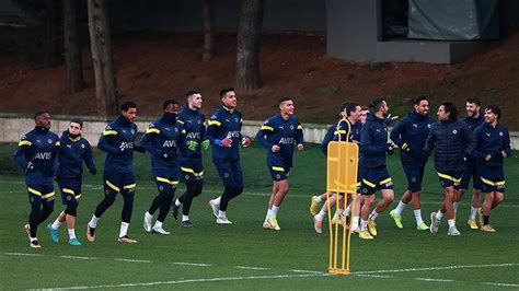 Fenerbahce to take on Sevilla in UEFA Europa League Round of 16