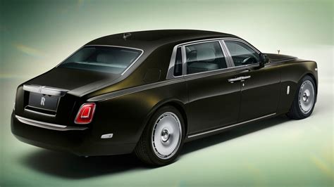 Updated 2023 Rolls-Royce Phantom Series II Has the Best Wheels on Sale ...