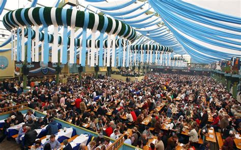 Guide to Oktoberfest Beer Tents