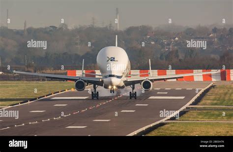 Airbus Beluga XL landing at Airbus Broughton cheshire Stock Photo - Alamy