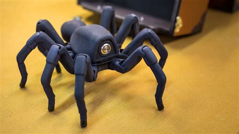 Adam Savage's Lifelike Robot Spider! - CADENAS PARTsolutions