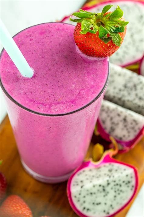 Dragon Fruit Smoothie is a refreshing boost of energy made with sweet dragon fruit, s… | Dragon ...