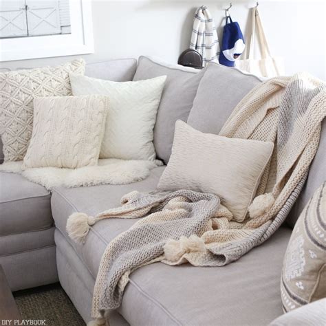 10 Best Sofas with Oversized Pillows