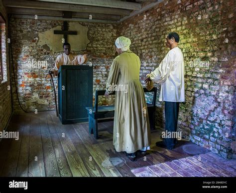 Slaves south carolina plantation hi-res stock photography and images - Alamy