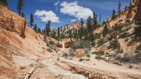 7 AWESOME Utah Hiking Trails (Lesser-Known Hikes!) - Becky the Traveller