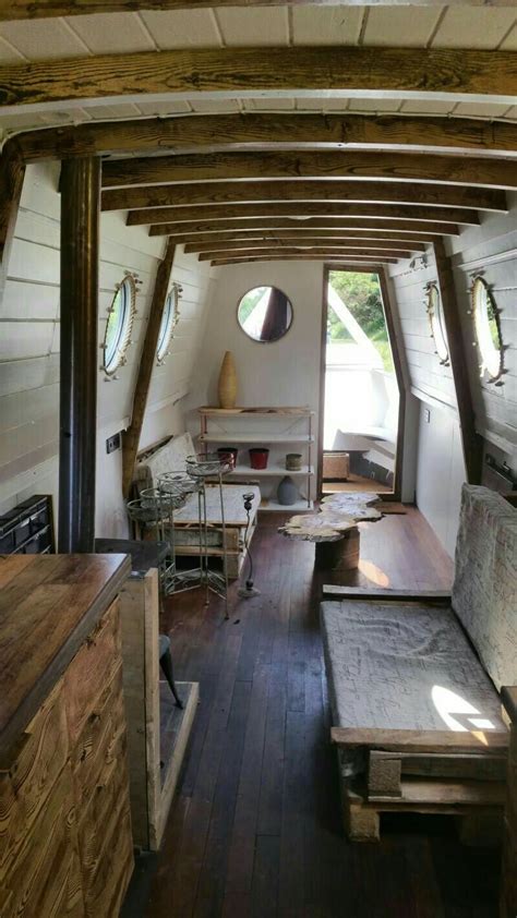 Pin by Ines on Hausboot ~ ~ Houseboat | Boat interior design, Boat house interior, House boat