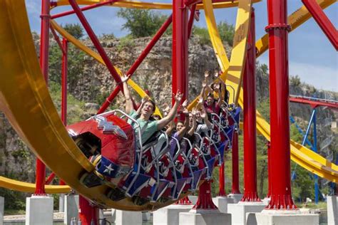 San Antonio: Six Flags Fiesta Texas - Flexible Date Ticket | GetYourGuide