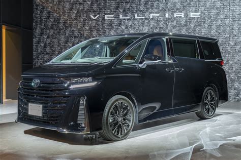 Post World Debut, 2023 Toyota Vellfire Is All Set To Arrive In India Soon - The Indian Wire