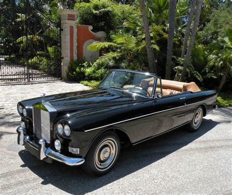 1966 Rolls-Royce Silver Cloud III Continental | http://www.charlescrail.com/