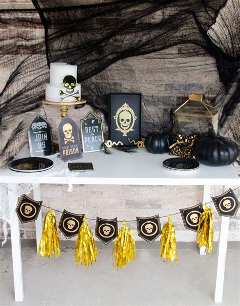 Skeleton Party Ideas with Cricut by Lindi Haws of Love The Day