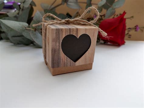 OutOfMyBubble. Rustic Wedding Favor Boxes Heart Chalkboard