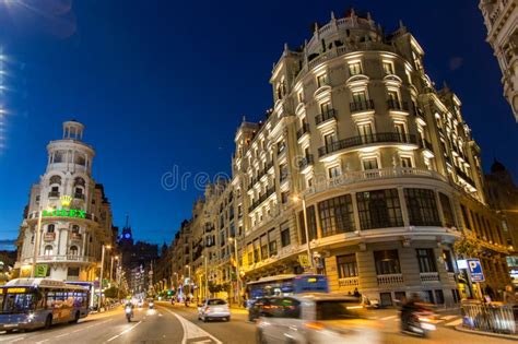 Gran Via in Madrid, Night Scene Editorial Photography - Image of spain, traffic: 87964667