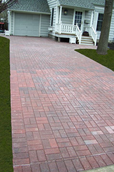 Red/Charcoal Color Holland Paver Driveway, Basket Weave Pattern | Brick patios, Brick patterns ...