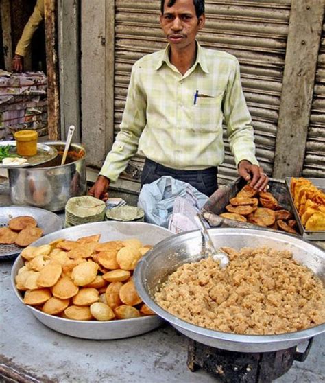 Various types of roti, Puri and garvy bhaaji are sold on the streets of India | World street ...