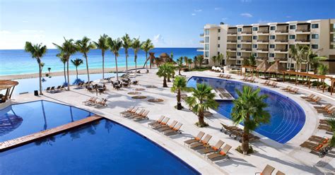 Dreams Riviera Cancun Resort & Spa in Cancun, Mexico - All Inclusive Deals