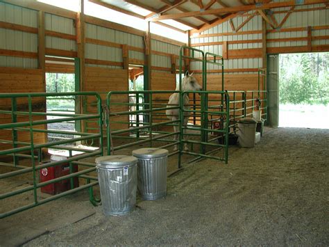 Horse Stalls.. like the idea of farm pannels Barn Stalls, Horse Stalls, Horse Barns, Diy Horse ...