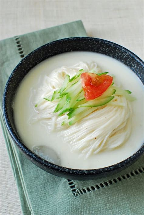 Kongguksu (Chilled Soy Milk Noodle Soup) - Korean Bapsang