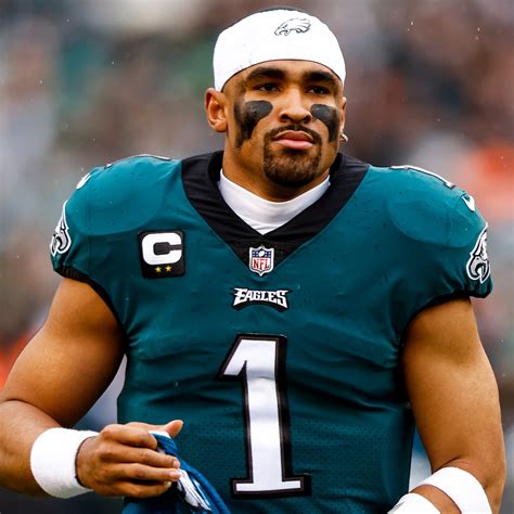 Garry Henry Headline: Philadelphia Eagles Quarterback 2021