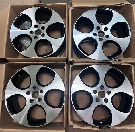 GOLF GTI Rims 18' for MK5/6, Auto Accessories on Carousell