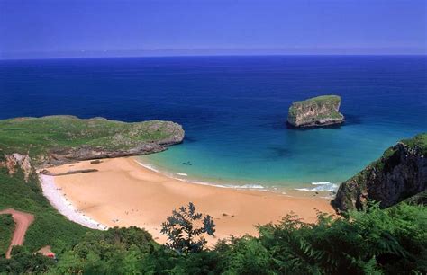 Asturian beaches: something for everyone