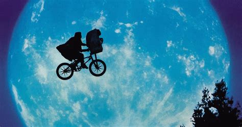 Phone Home: 10 Behind-The-Scenes Facts About E.T. The Extra Terrestrial