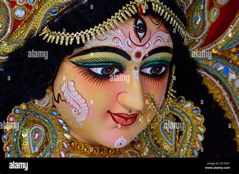 Kolkata durga puja hi-res stock photography and images - Alamy