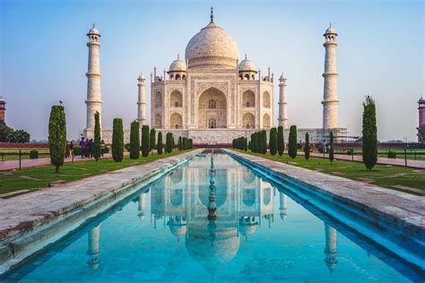 Agra In Five Chapters – Guide: Best Places to Visit