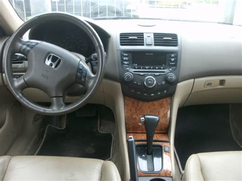 2004 Honda accord interior