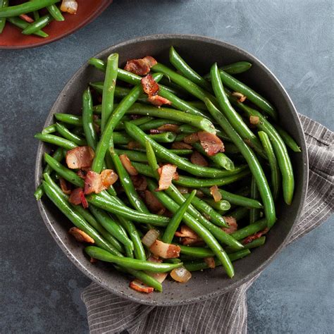 Green Beans with Bacon Recipe: How to Make It