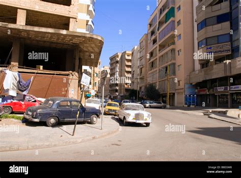 streets of Beirut on Sunday Stock Photo - Alamy