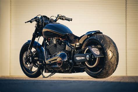 ⛔ Review of Harley Davidson FXDR Custom by Thunderbike