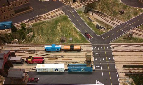 William Roaders: For you Model trains yard