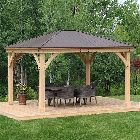 Amazon.com : Yardistry 12 x 14 Meridian Cedar Wood Gazebo Pavilion for Patios, Decks, Garden ...