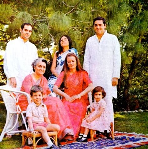 Rajiv Gandhi Wiki, Age, Caste, Wife, Children, Family, Death, Biography & More - WikiBio