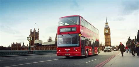 London's first long-range all-electric double-decker buses are now in service - Electrek