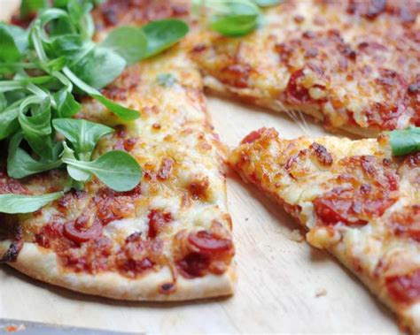 Easy And Quick Homemade Pizza Recipe - Food.com