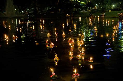 Loy Krathong in Bangkok - The Thai Festival of Lights and Lanterns – Go ...