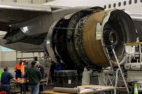 U.S. FAA to require strengthening key part on Boeing 777 engine | Reuters