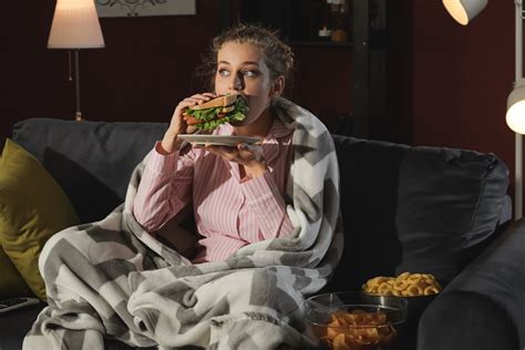 Secret Side Effects of Eating Before Bed, Says Science — Eat This Not That