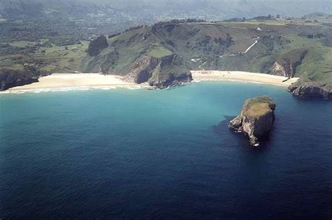 Ballota Beach - Llanes (Asturias)