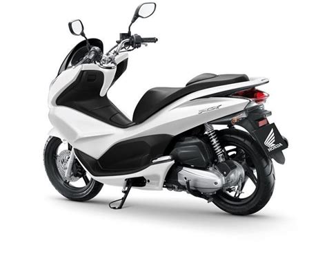 Honda PCX 125 Price, Specs, Review, Pics & Mileage in India