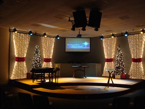 Packed Christmas - Church Stage Design Ideas - Scenic sets and stage ...