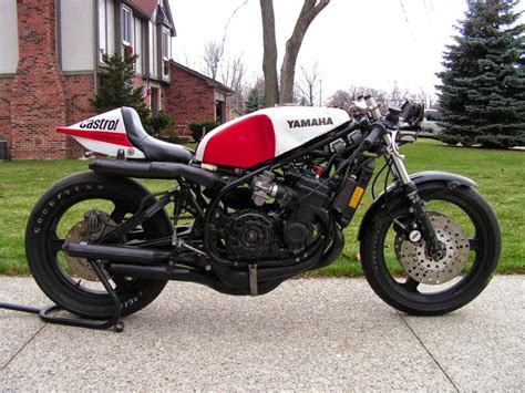 Yamaha TZ 750 E | 99garage | Cafe Racers Customs Passion Inspiration