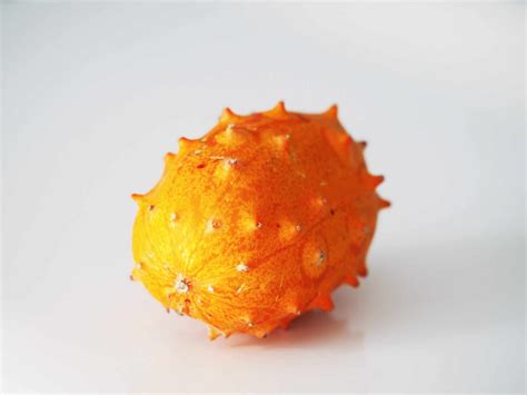 Horned Melon (Kiwano) for Babies - First Foods for Baby - Solid Starts